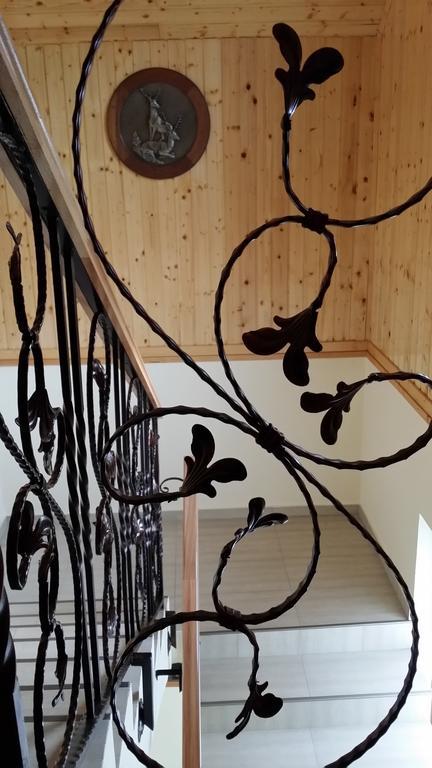 Cabana Ama Hotel Tău Bistra Eksteriør billede