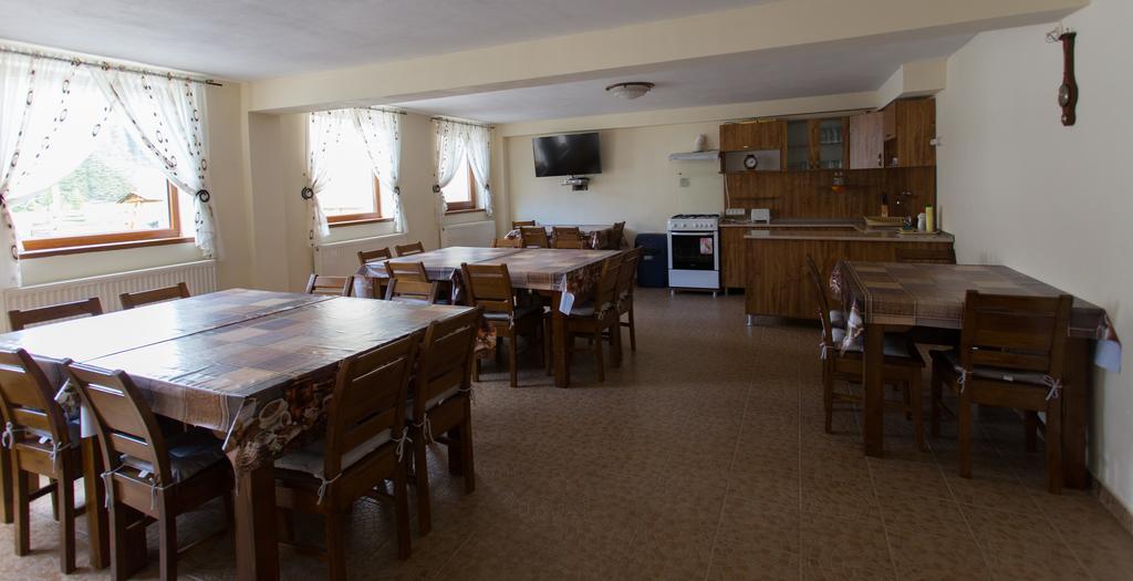 Cabana Ama Hotel Tău Bistra Eksteriør billede